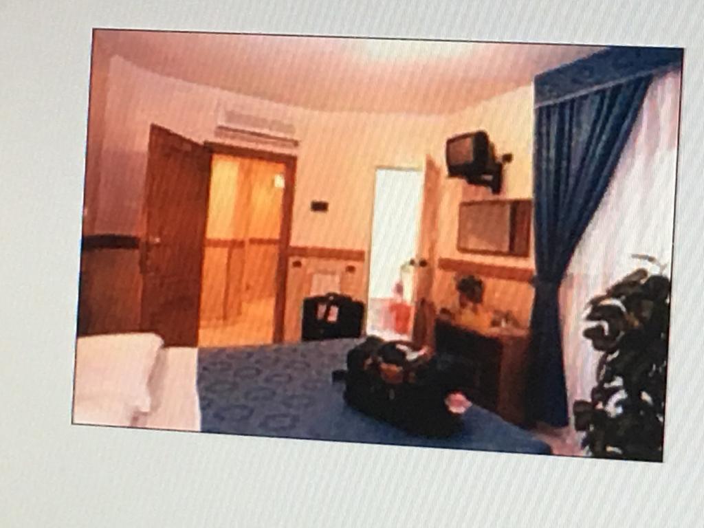 Hotel Rubino Рим Экстерьер фото