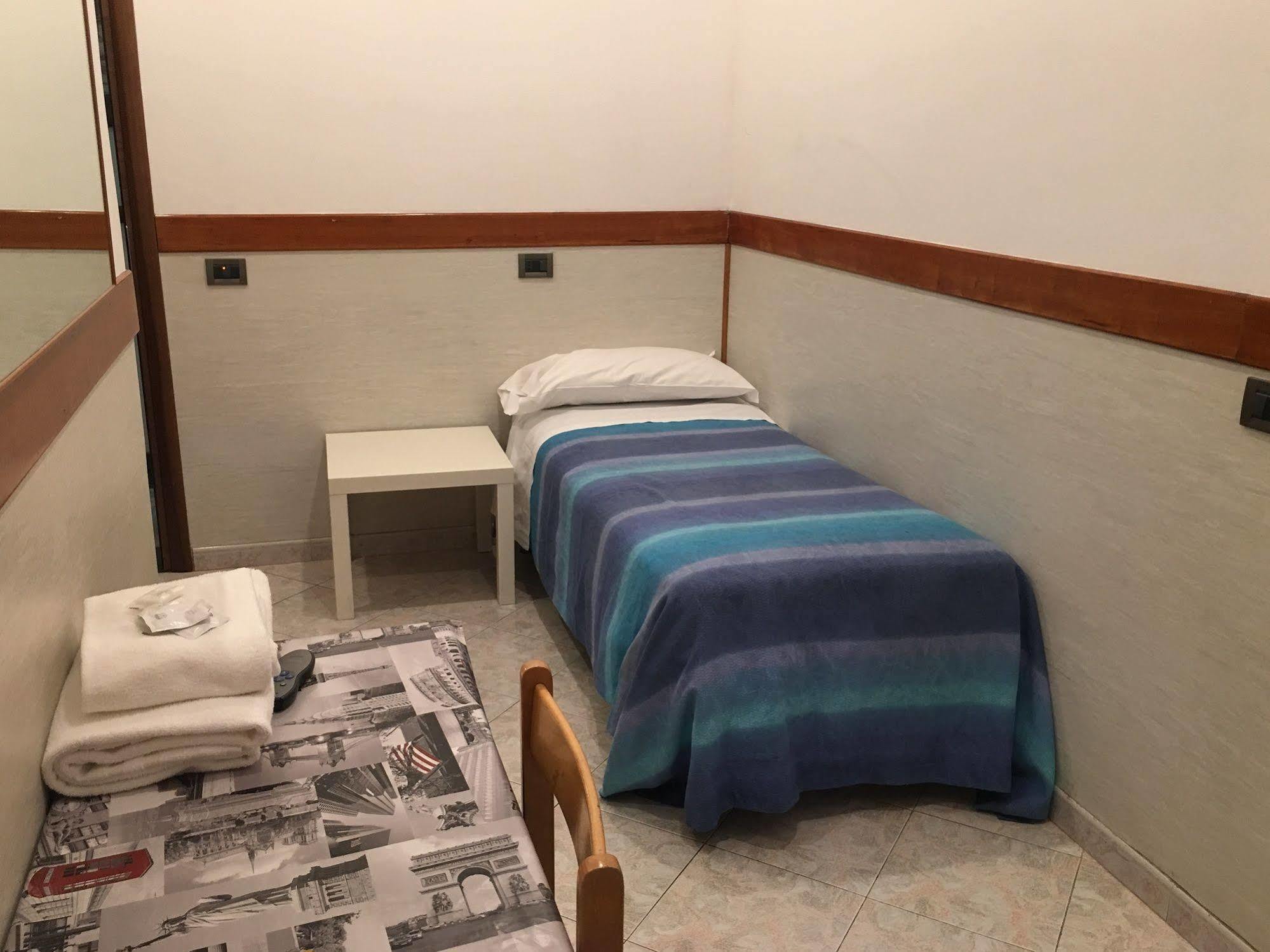 Hotel Rubino Рим Экстерьер фото